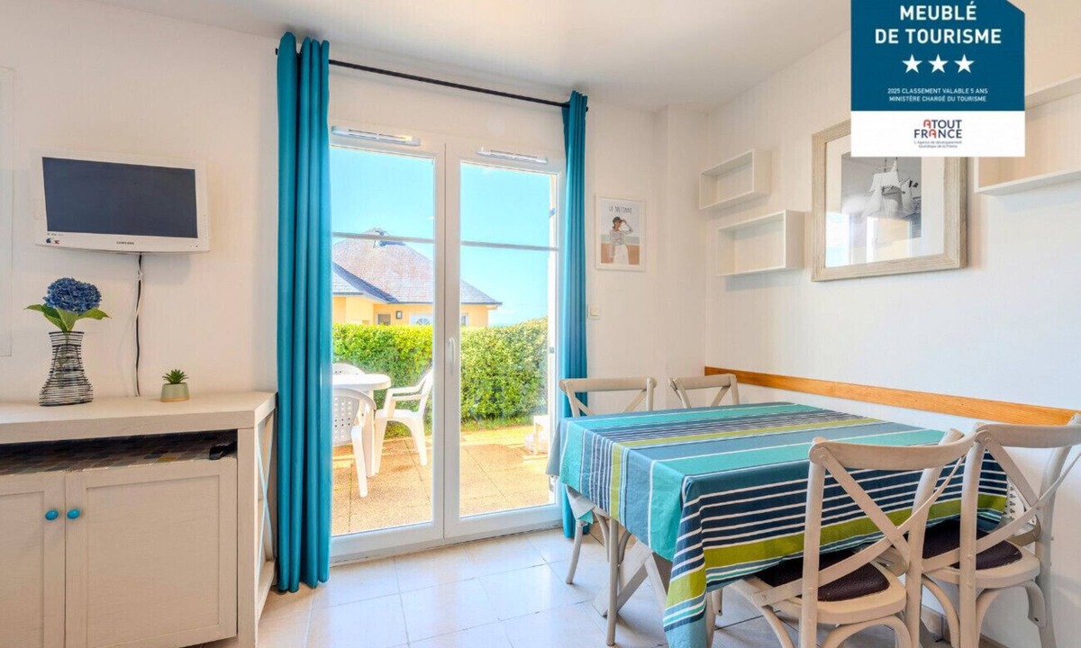 Saint-Nic House | Cottage for 6 pers in a residence with pool
