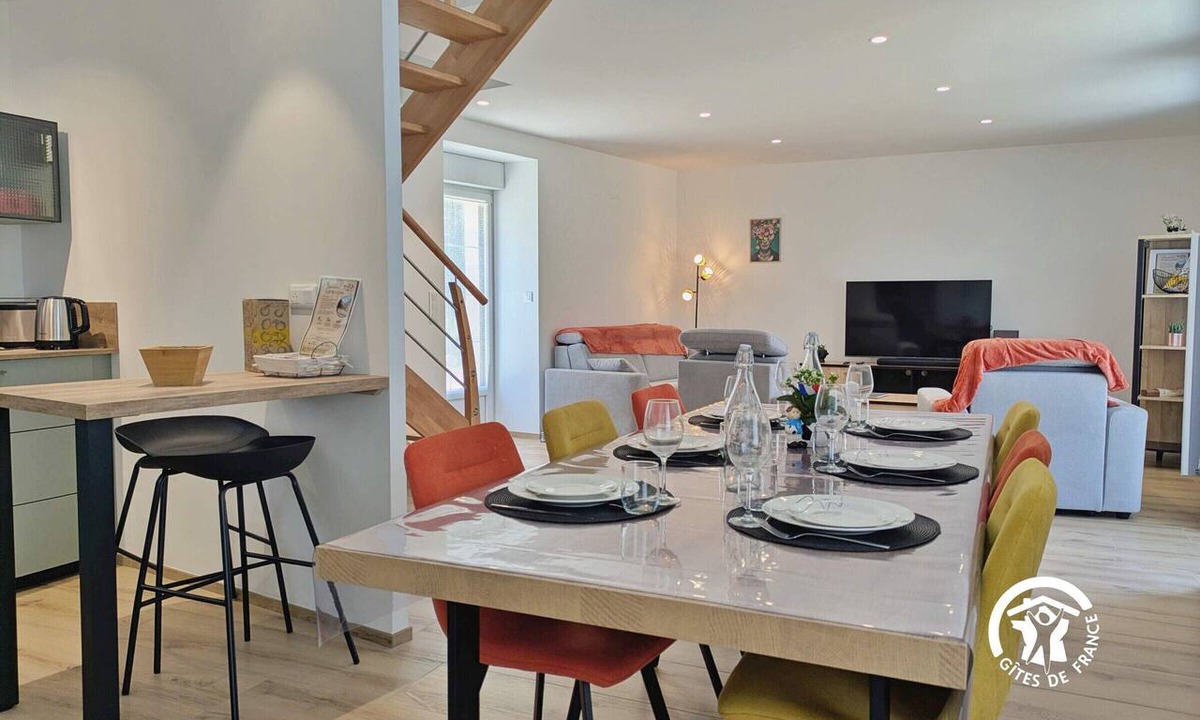 Gorron Cottage | Cottage in Gorron, pets allowed - 6 guests