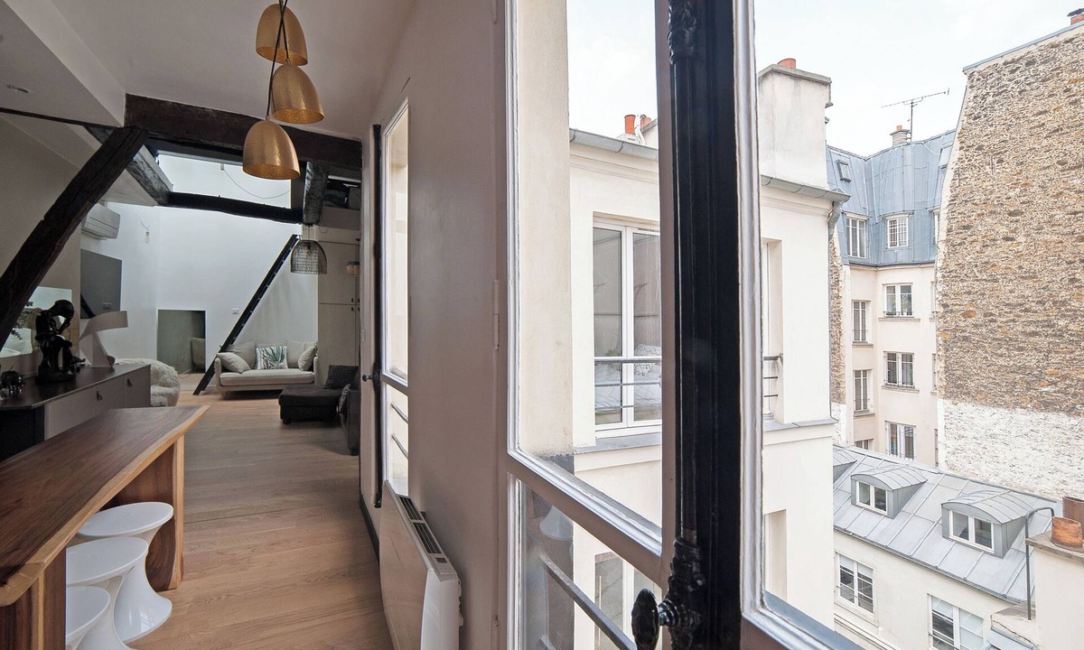 Les Halles Apartment | COZY AND BRIGHT FLAT IN MONTORGUEIL AREA WITH AC