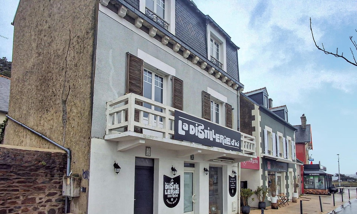 Binic Apartment | Cozy apartment in Binic-Etables-sur-Mer with WiFi