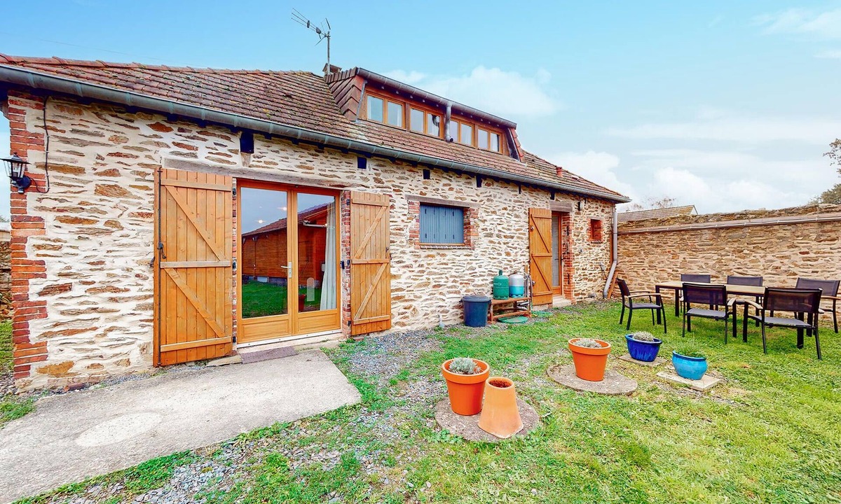 Tournieres House | Cozy home in Tournières with WiFi