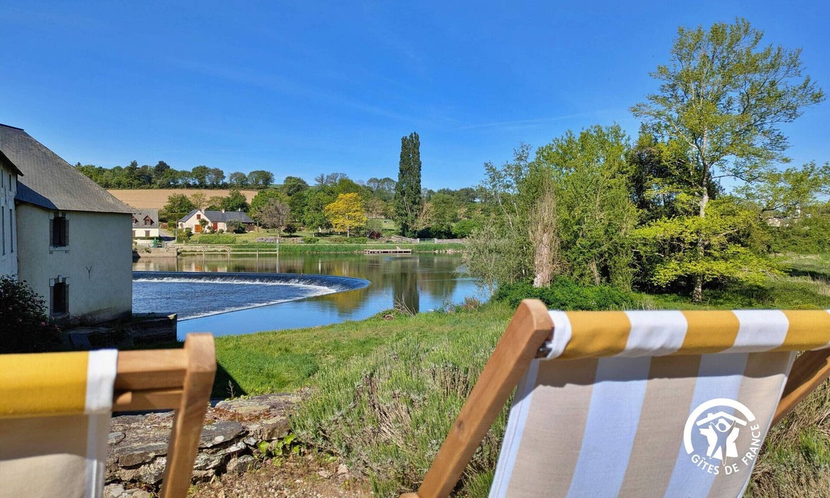 Fromentieres Cottage | Cozy lodge with river view - 2 guests