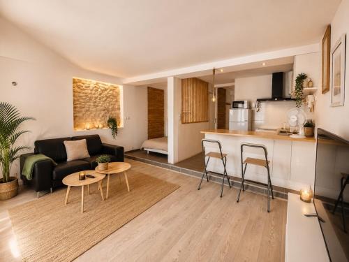 Messas Apartment | Cozy loft, Loire et chateaux