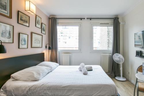 Grenelle Apartment | Cozy studio 10 min from Eiffel Tower Invalides Beaugrenelle