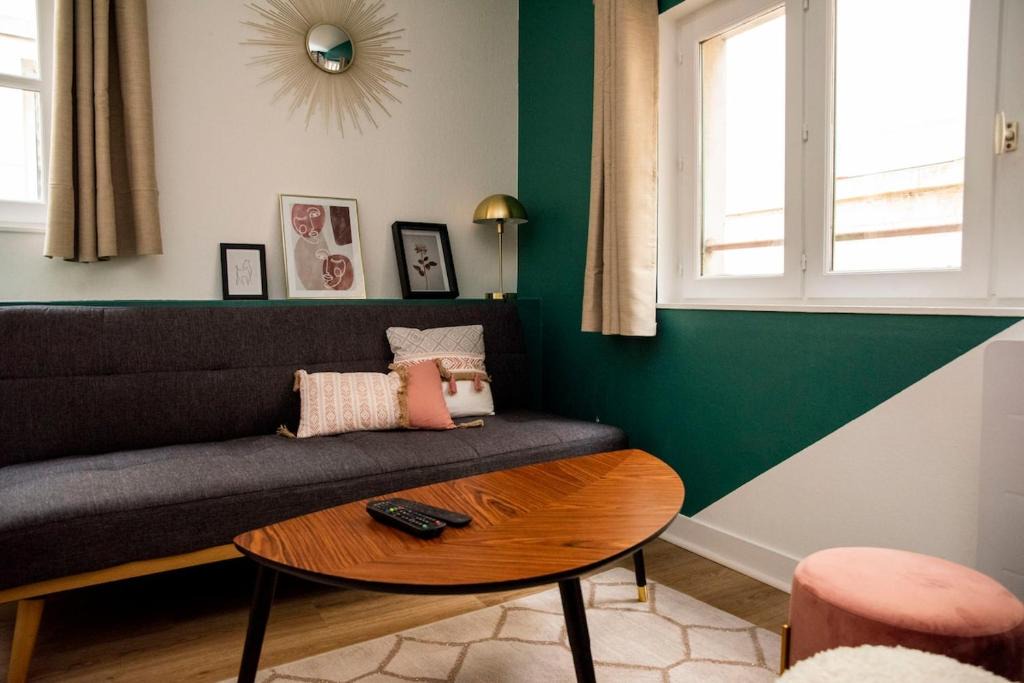 Haie Vigne Apartment | Duplex au calme - centre de Caen à pied
