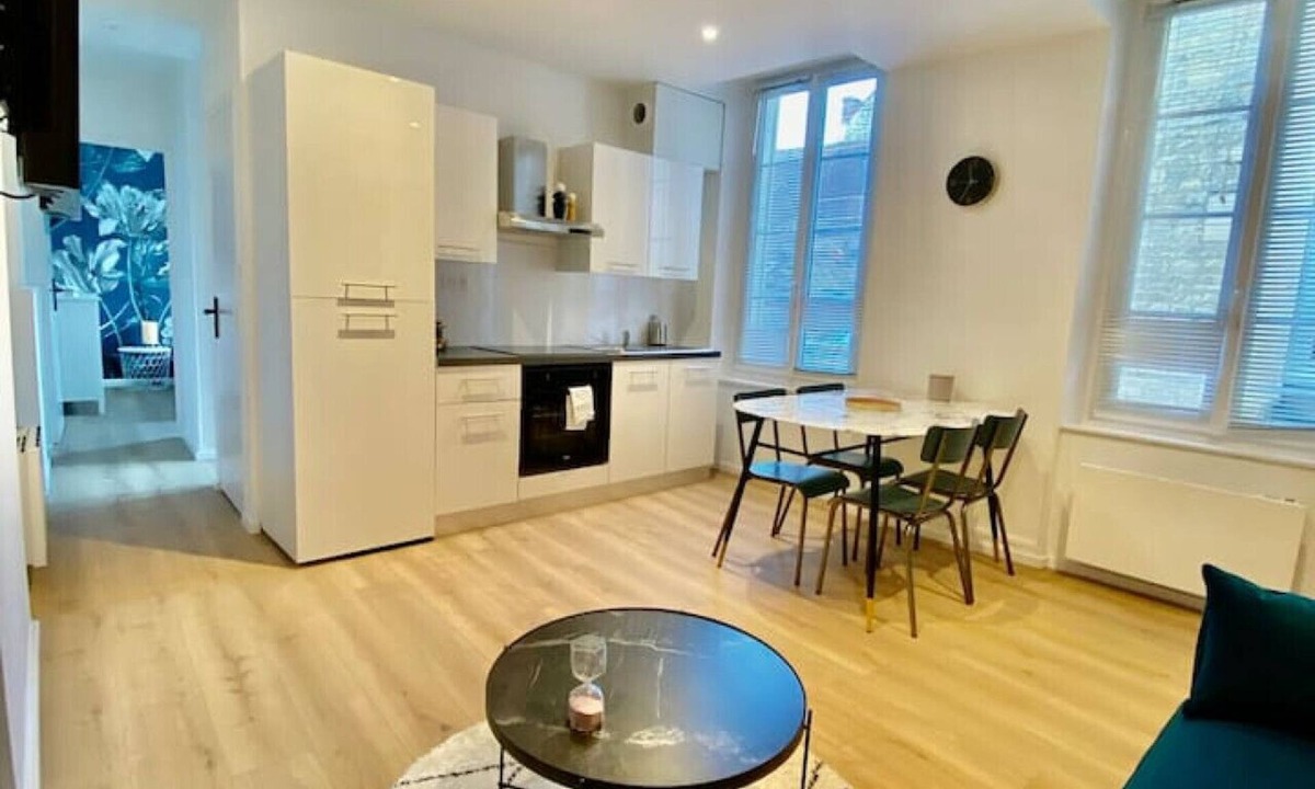 Hastings Apartment | Elegant and trendy in the heart of the historic district