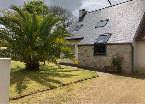 La Celle-sous-Gouzon House | Escale Familiale Côte de Granit Rose GR 34 Tout inclus
