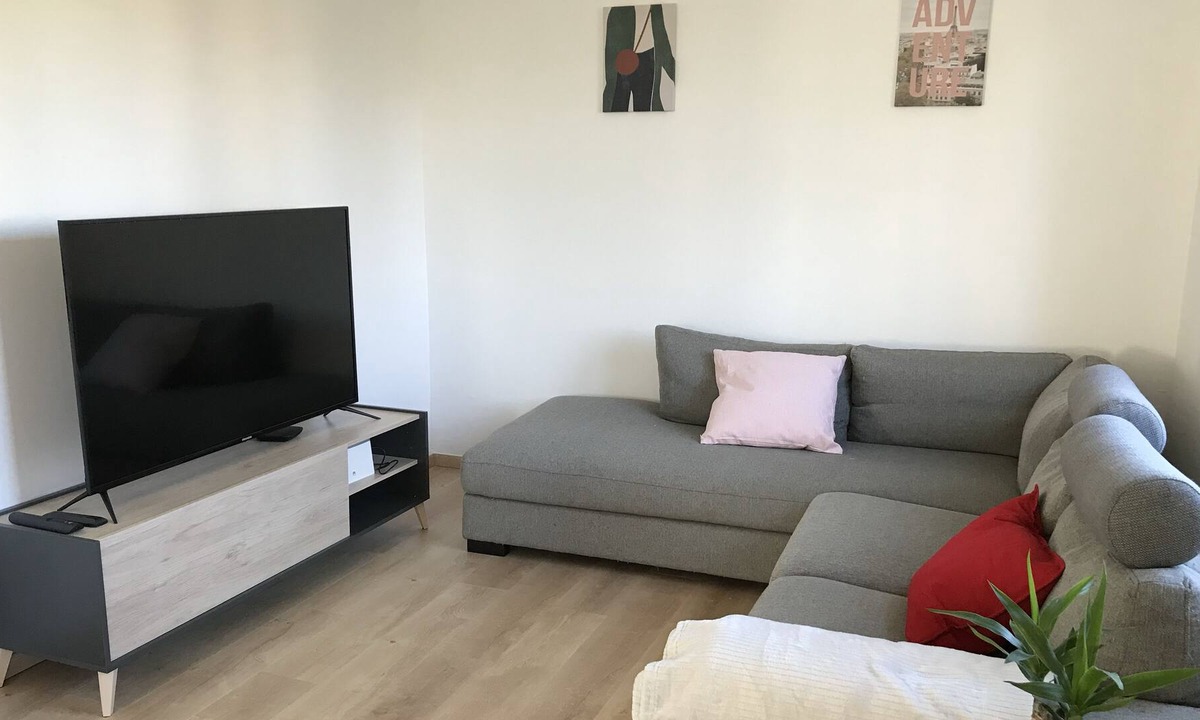 Ploneour-Lanvern Apartment | Family Apartment, Close to the Ocean!