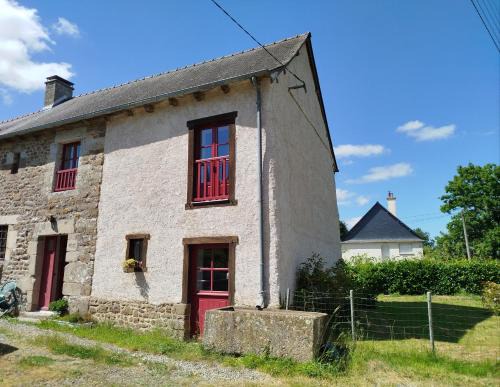 Saint-Pern House | Gîte dans longère traditionnelle bretonne