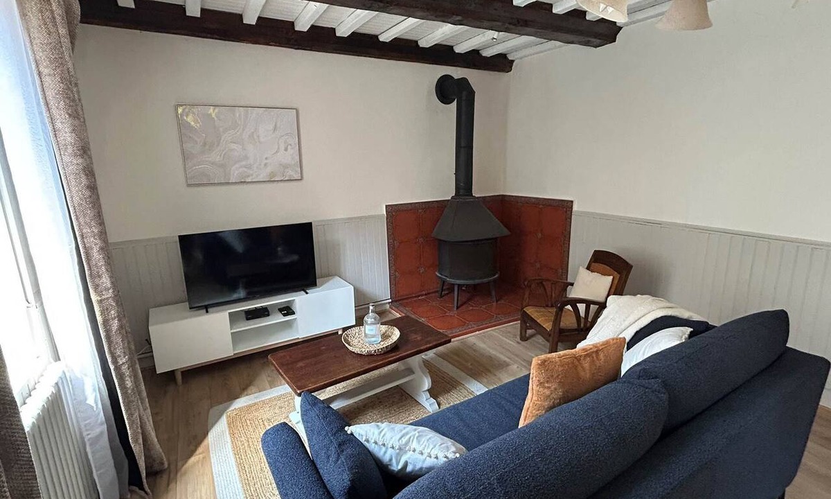La Foret-Auvray House | Gîte des Halles – Charming house in a quiet location