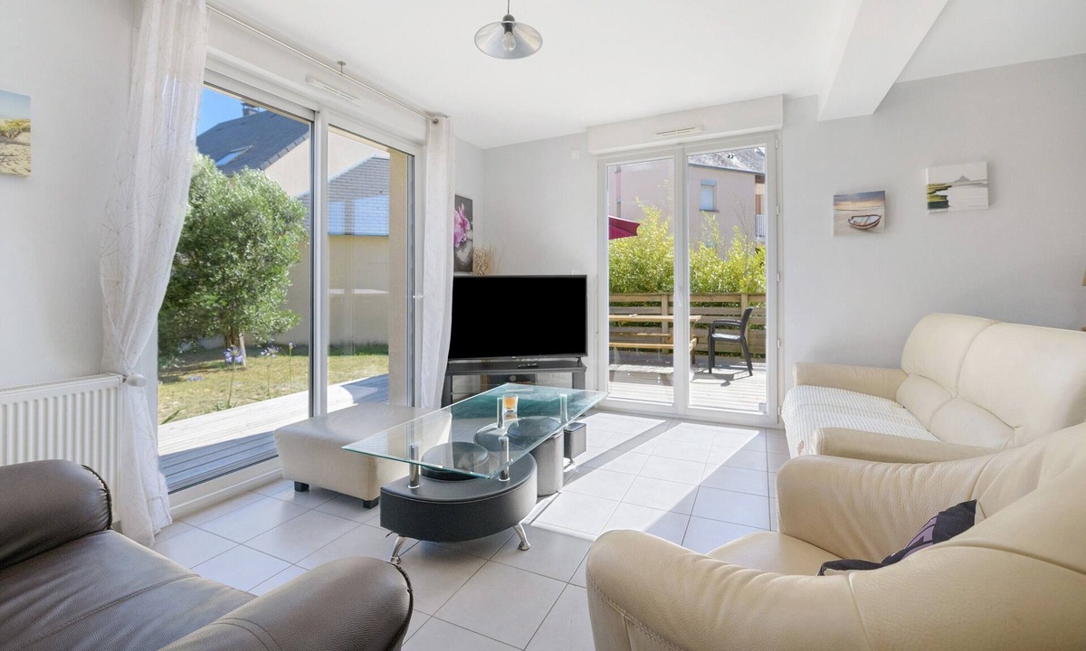 Saint-Martin de Brehal House | Gîte des Pluviers – Modern Villa Near the Beach in Saint-Martin-de-Bréhal