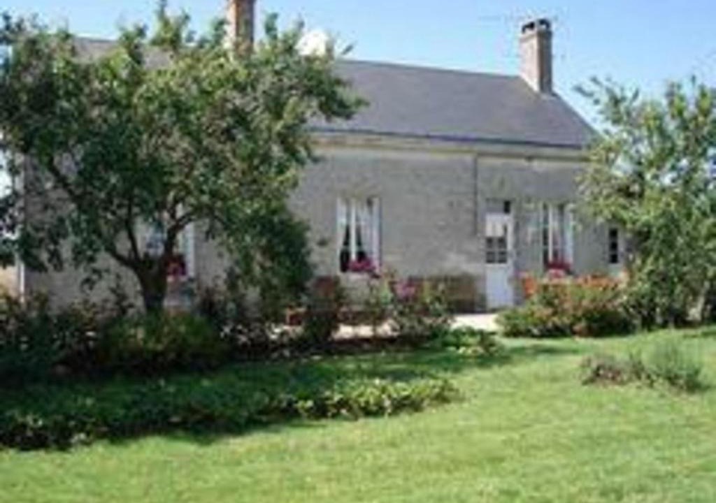 Prunay-Cassereau House | Gîte Prunay-Cassereau, 3 pièces, 4 personnes - FR-1-491-178