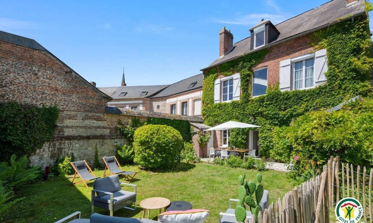 Neufchatel-en-Bray House | Gîtes de France® - Le Secret Des Cordelières
