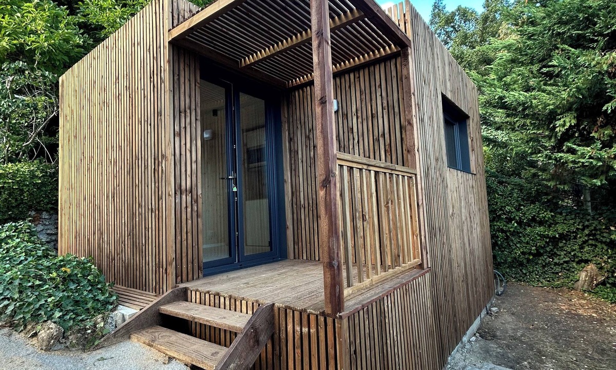 Vauhallan Apartment | Garden studio in the heart of nature 15km from Paris