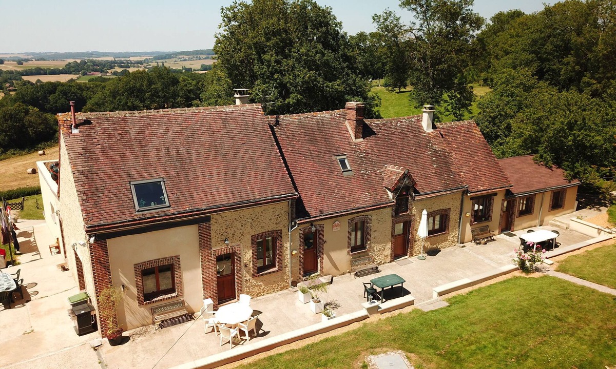 Saint-Denis-d'Authou House | gites of the house lierue