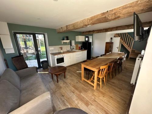 Argentan Intercommunalite House | Grand gite confortable - La Ferme de Montigny