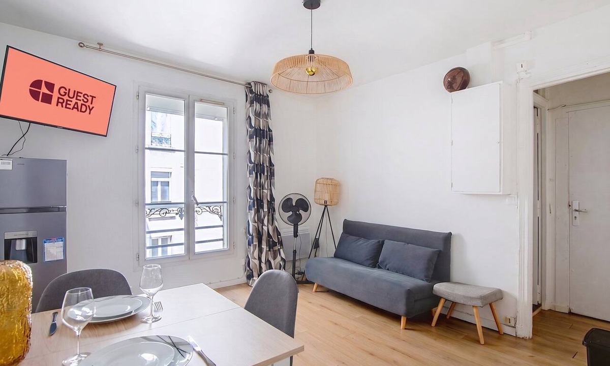 Saint-Vincent-de-Paul Apartment | GuestReady - Bright Stay in the Heart of the 10th