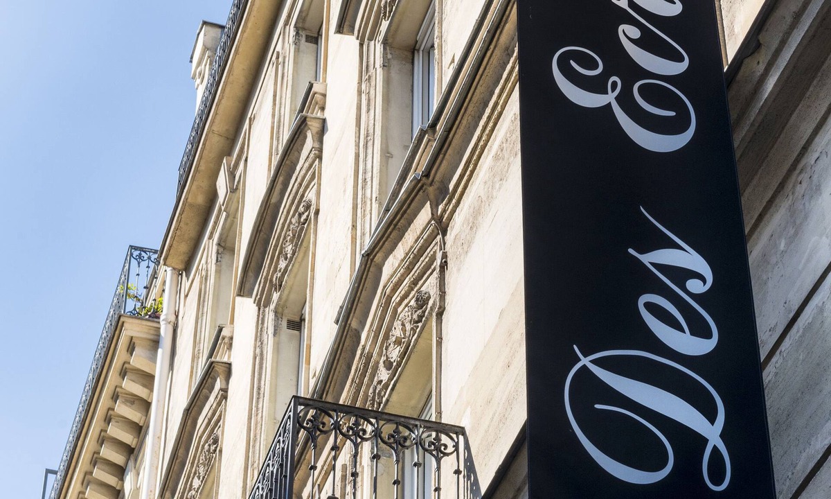 13th Arrondissement Hotel | Hôtel des Ecrivains