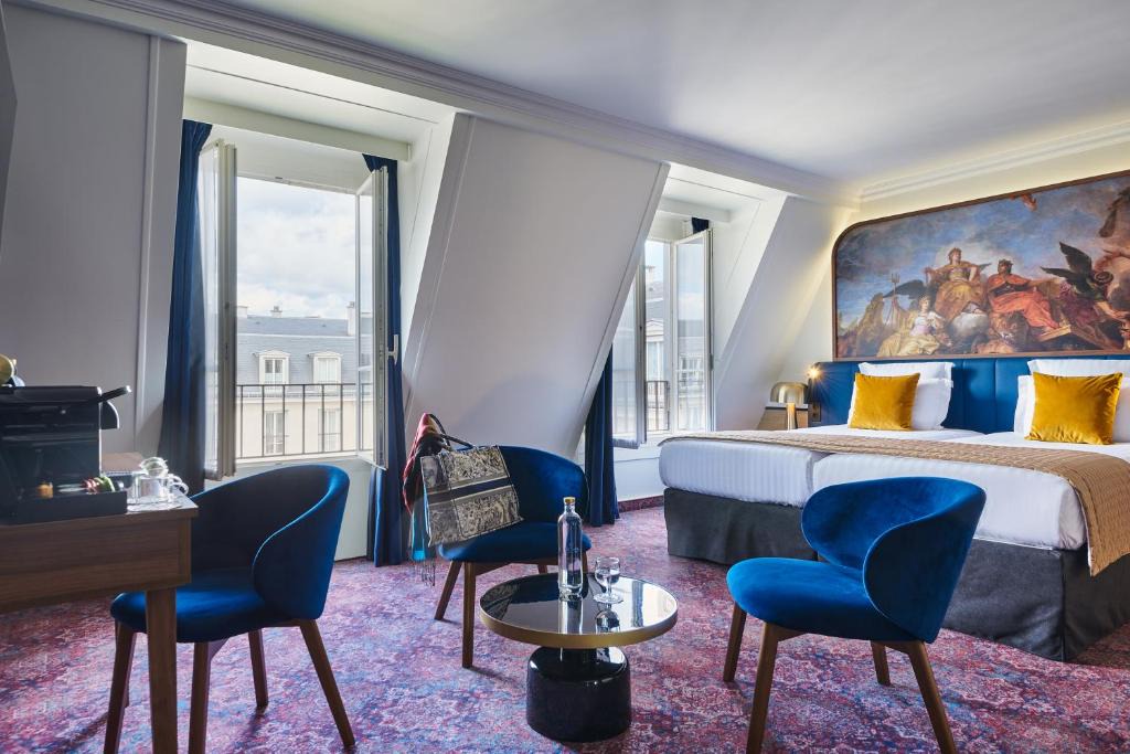 Notre-Dame Hotel | Hôtel Le Versailles