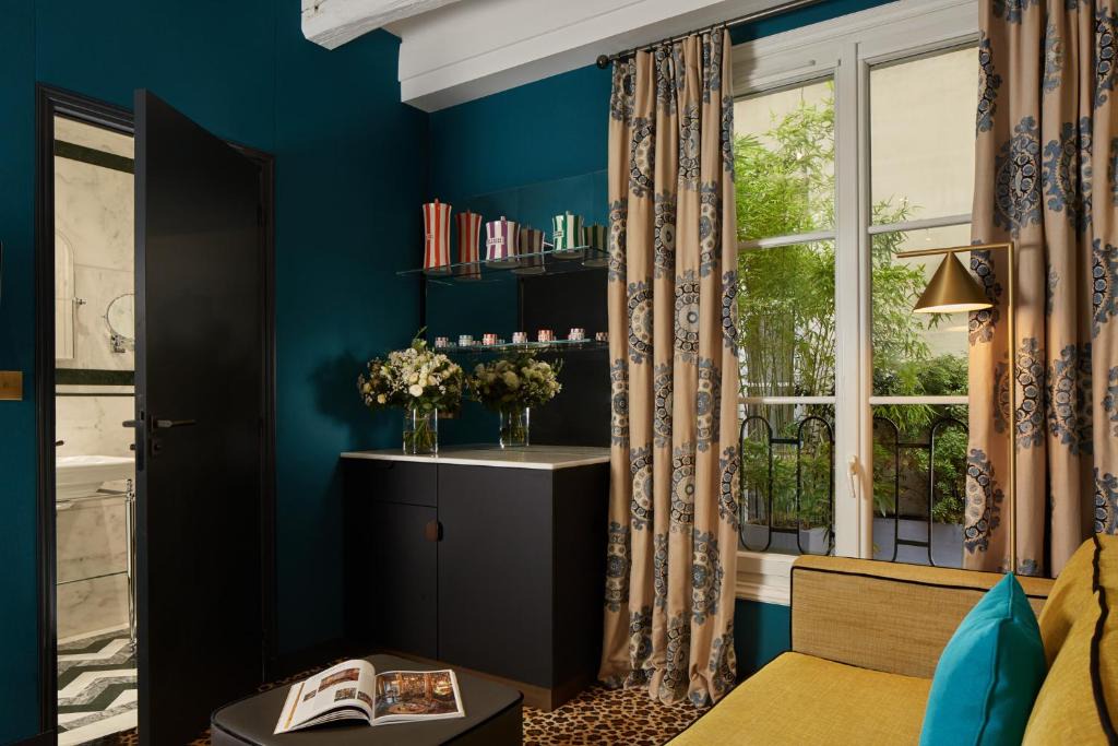 Saint-Thomas-d'Aquin Hotel | Hôtel Saint Germain