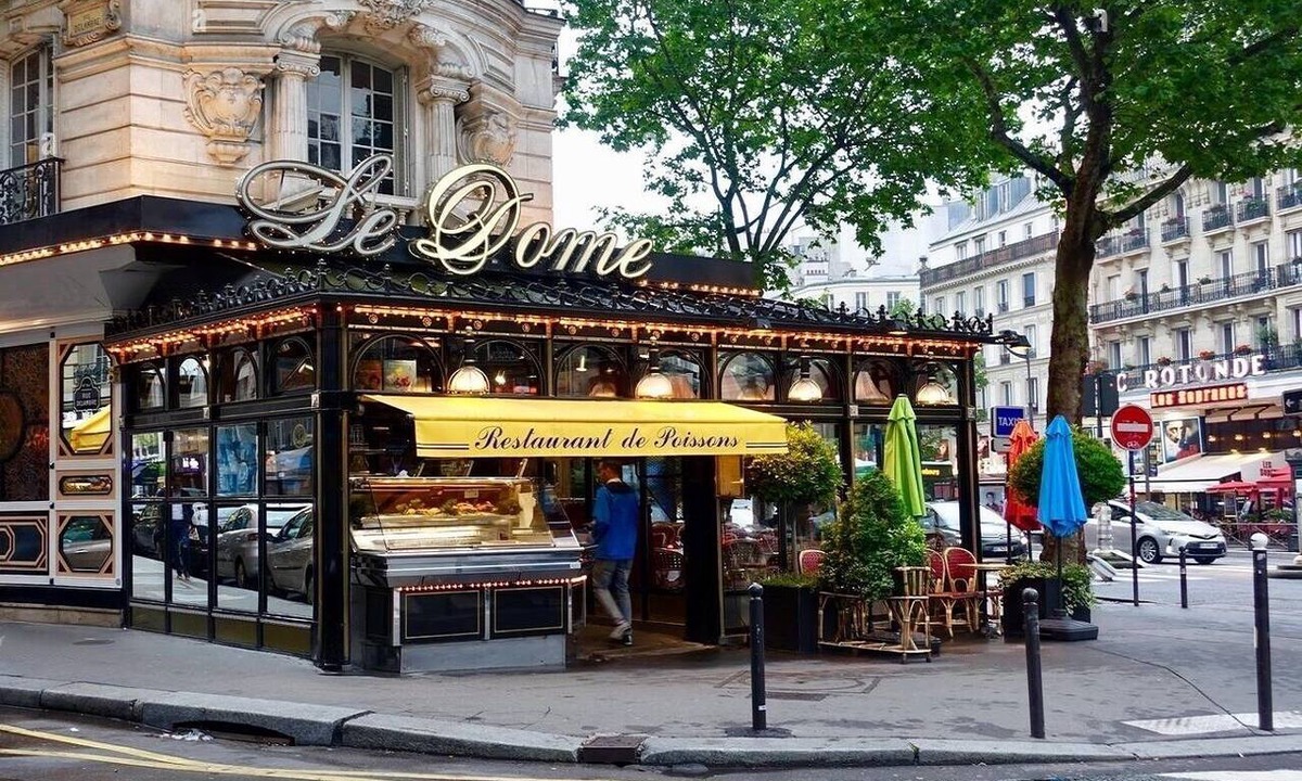 Necker Apartment | HIGH FLOOR , PARISIAN APARTMENT NEXT TO SAINT GERMAIN – BLVD DU MONTPARNASSE