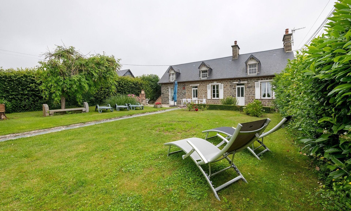 Le Tourneur House | Holiday Home 'Gîte De Caractère La Montagne' with Wi-Fi