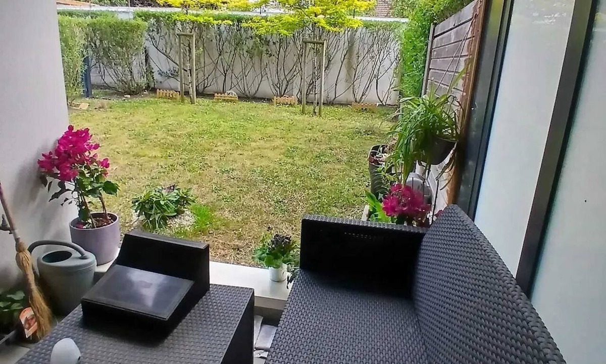 La Grace de Dieu Sud Apartment | Homerez - Apartment in Caen