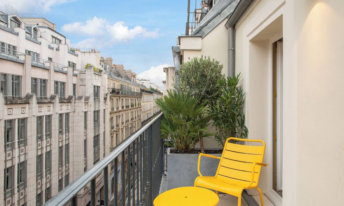 Faubourg-du-Roule Hotel | Hotel Arc Elysees