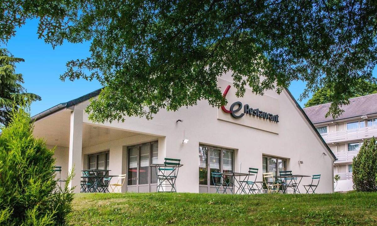 Ecartelee-Bonabry-Orieres-Paron Hotel | Hotel Campanile Fougeres