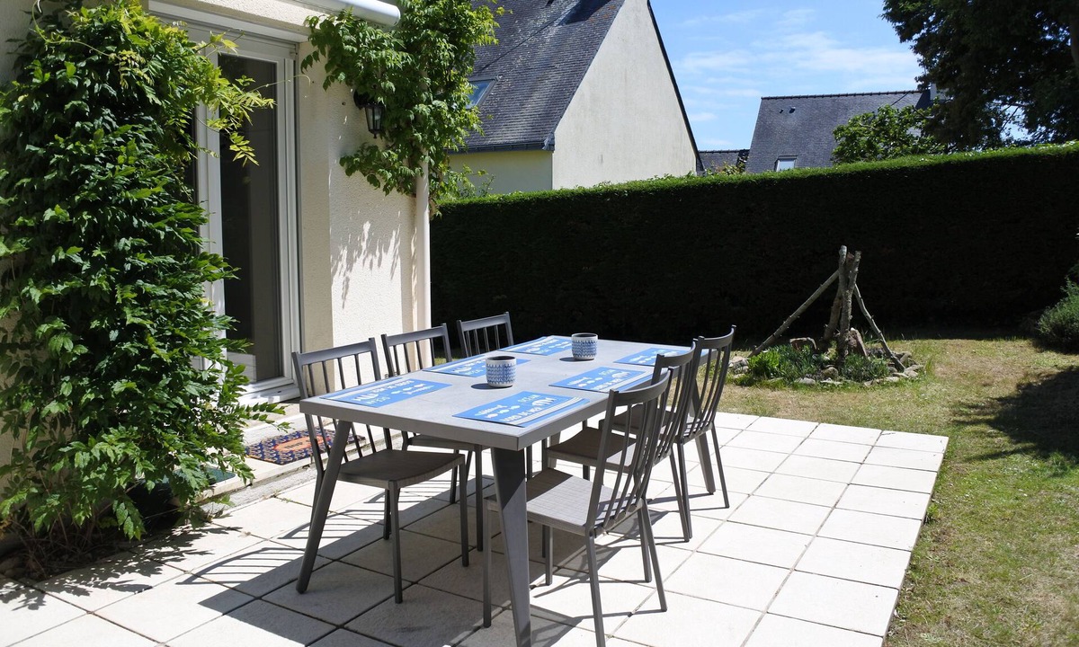 Saint-Philibert House | HOUSE 6 BEDS - SAINT PHILIBERT - FURNITURE 2 Stars