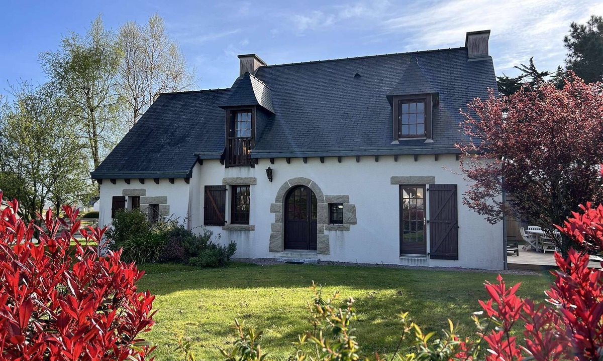 Erquy House | House with EV charging in Erquy | 8 guests | Ref 753