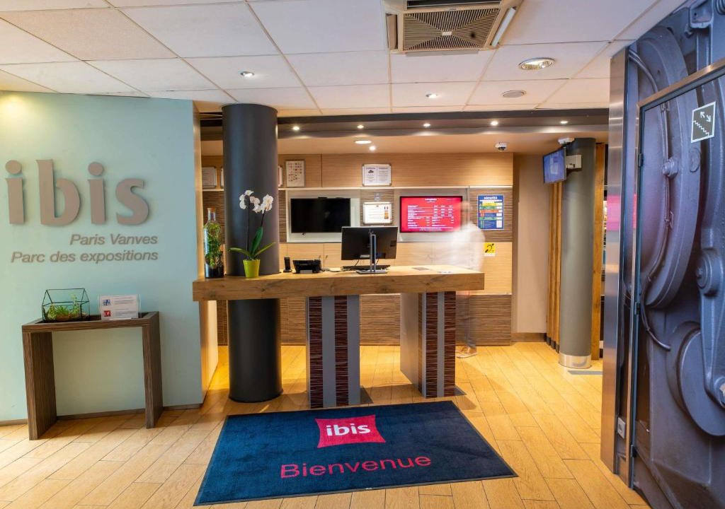 Vanves Hotel | ibis Paris Vanves Parc des Expositions