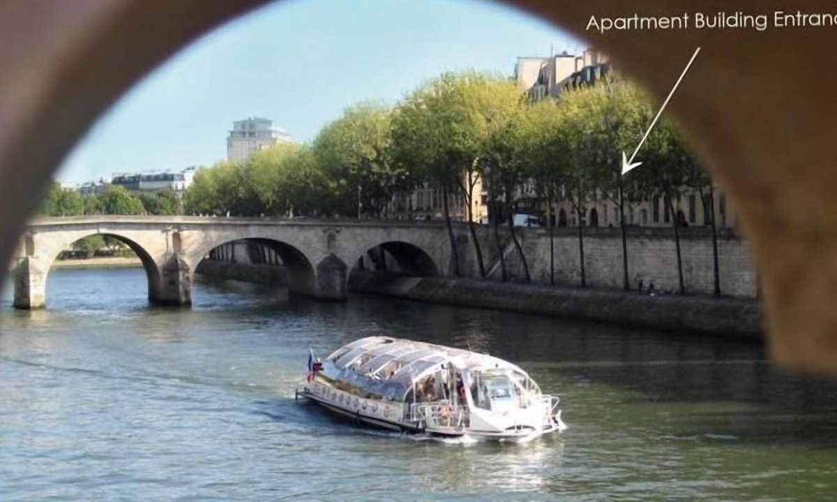 Les Iles Apartment | Ile Saint Louis : Best Paris Location, a Fabulous Place