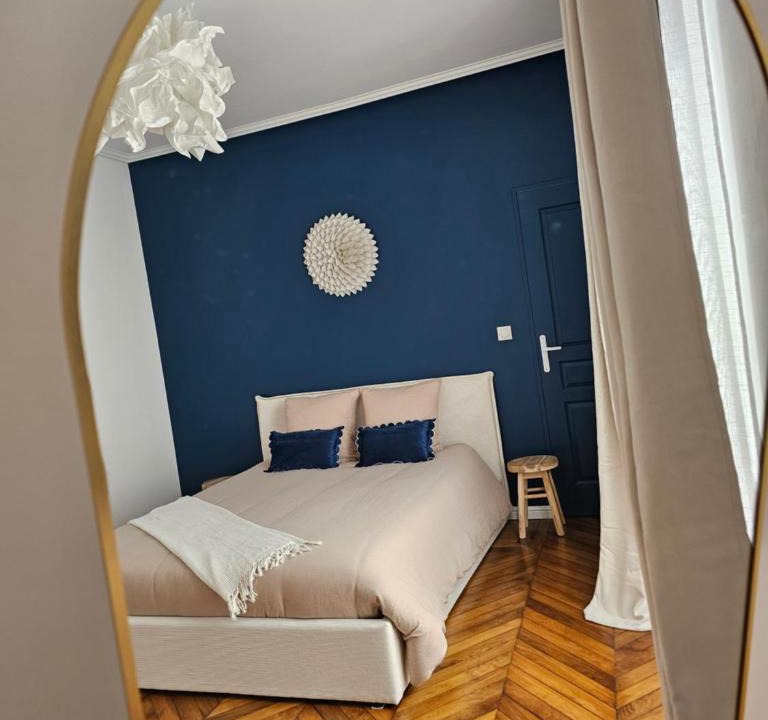 Bollee Apartment | L'Écrin Manceau Élégance, Sérénité & Confort