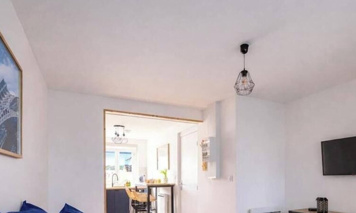 Miroir - Batignolles Apartment | L'Instant Renouveau - Park & animals