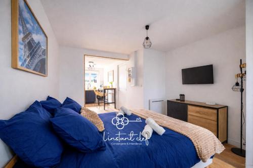 Miroir - Batignolles Apartment | L'Instant Renouveau - Parc & animaux