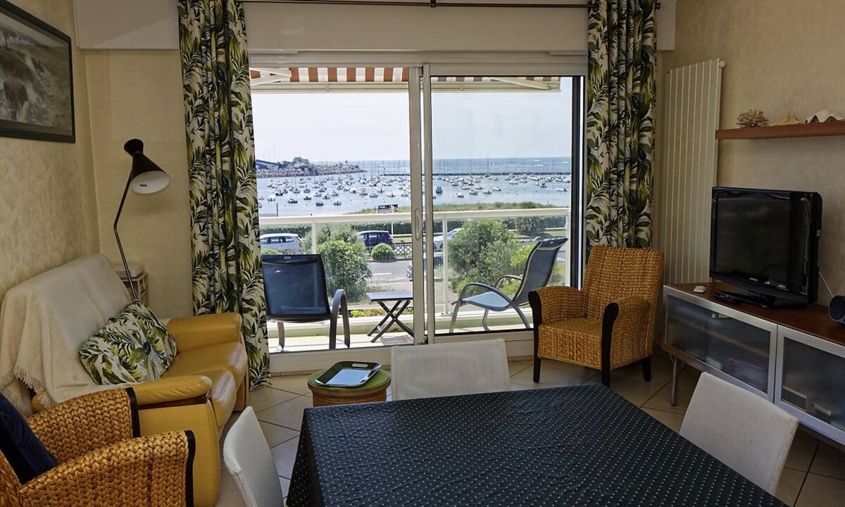 Pornichet Apartment | La Baule-Pornichet, spacious sea-facing T3, 4* listed, 5' from beach, shops,