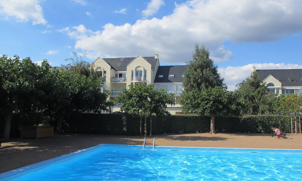 Guerande Apartment | LA BAULE - T2 apartment 45 m² for 4/5 people - Residence with swimming pool