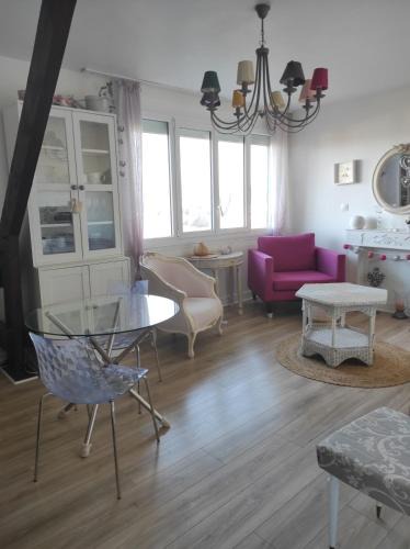 Ouistreham Apartment | La Belle Vie Ouistreham Riva Bella Résidence Hastings
