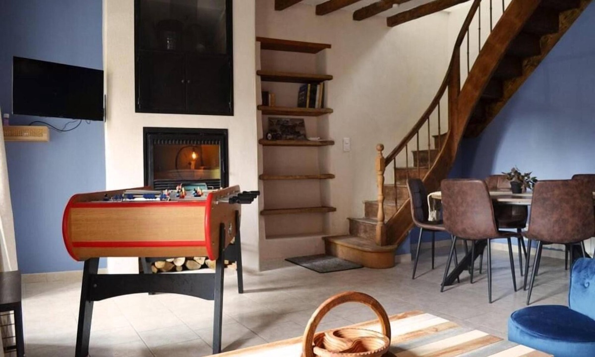 Saint-Georges-du-Rosay House | La bicyclette
