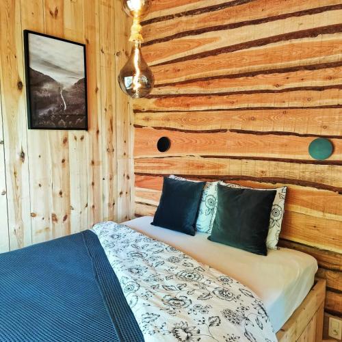 Sainte-Ode Cabin | La Cabane d'Ode