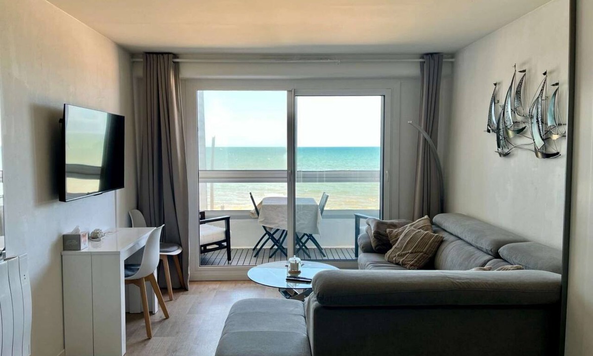 Courseulles-sur-Mer Apartment | La Land, Appartement Traversant vue mer