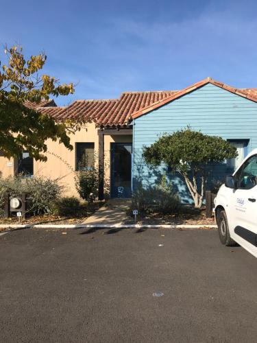 Bourgenay Resort | La maison aux galets