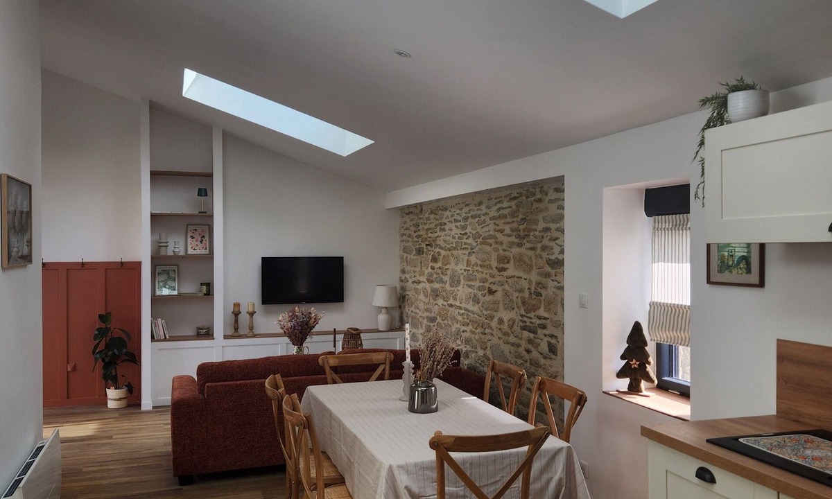 Ergue-Gaberic Apartment | La Parenthèse - Vacation Rental for 4 People with Private Spa, Finistère