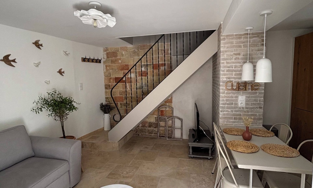 Feucherolles Apartment | "La Parenth'aise Feucherollaise" 50m2 duplex 15 min from Versailles