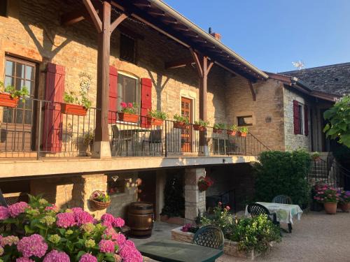 Aze House | LA PASSIFLORE