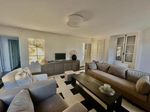 Tracy-sur-Mer House | La Pommeraie, maison avec très grand jardin