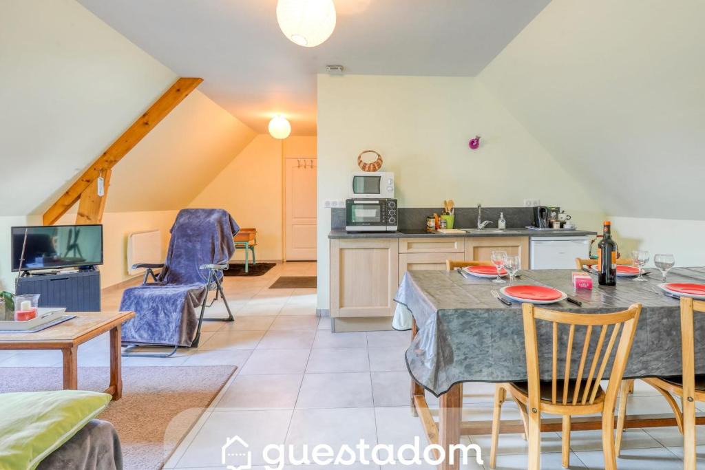 Chaufour-Notre-Dame Apartment | La Vêquerie - Wifi- Campagne