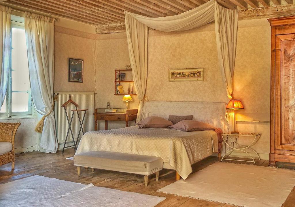 Chadeleuf House | La Vigie