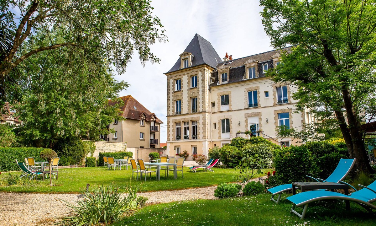 Ouistreham Hotel | La Villa Andry